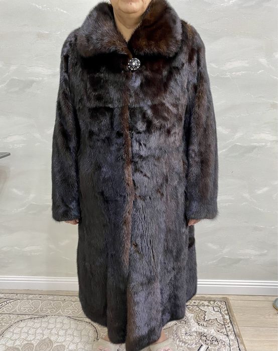 Шуба в отличном состояние