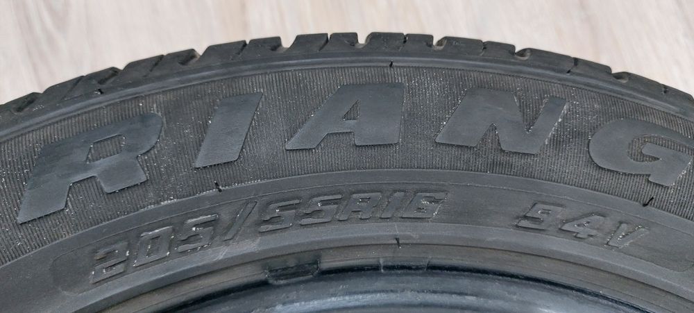 Продам летние шины от элантра