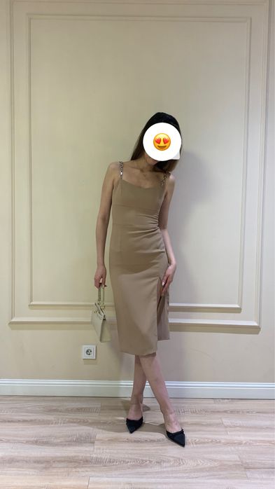 Нарядное вечернее платье