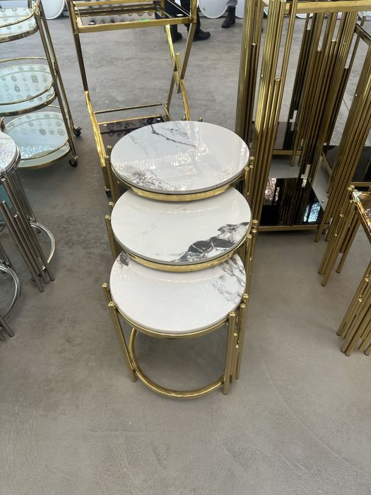 Стол кухонный  шикарный