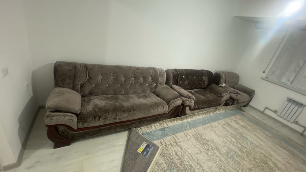 срочно продам Диван 3шт