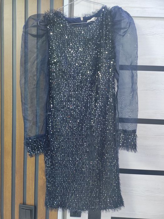 Блестящее платье -трава