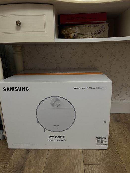 Продам робот пылесос новый, не распакованный