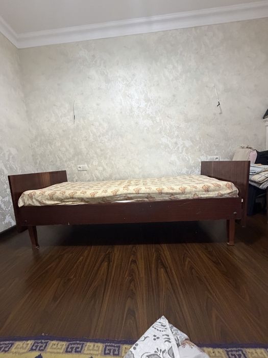 Продается кровать