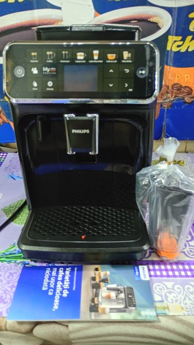 Expresor cafea Philips LatteGo 5400 ,5500 câteva cafele!
