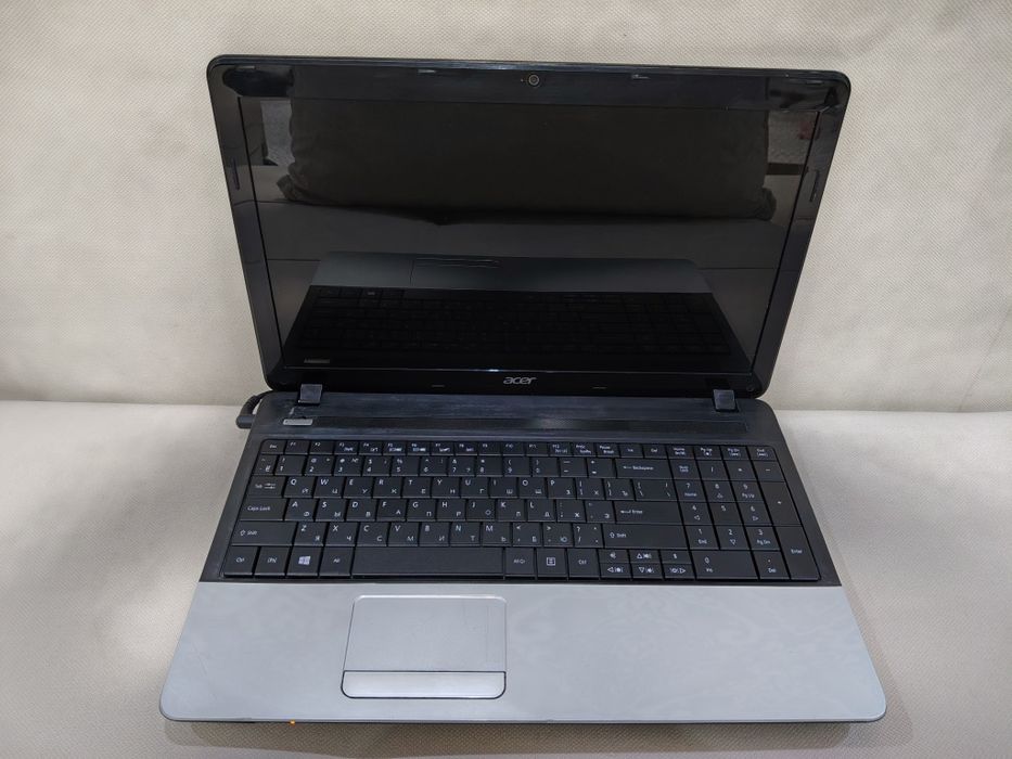 Ноутбук Асер E1-531G