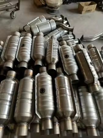 Universal Evro 4/5/6  Katalizatorlar –Mercedes