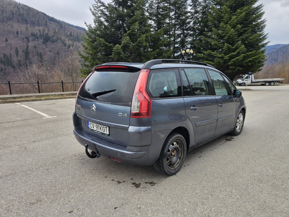 Citroen C4 Picasso / 1.6 Diesel / Automat