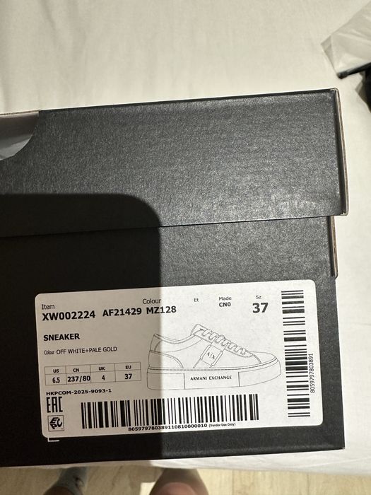 Adidasi Armani Exchange