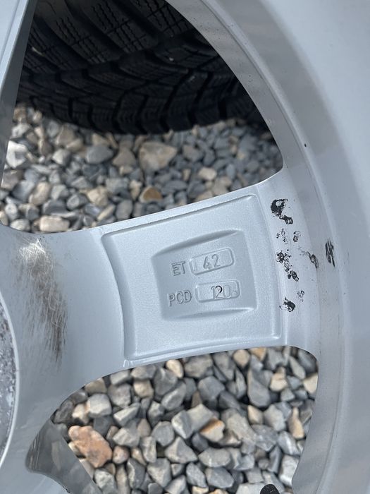 Джанти с зимни гуми BMW 205/50R17