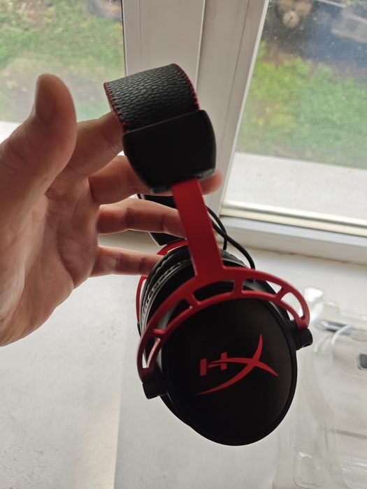 Игровая гарнитура HyperX Cloud Alpha Wireless