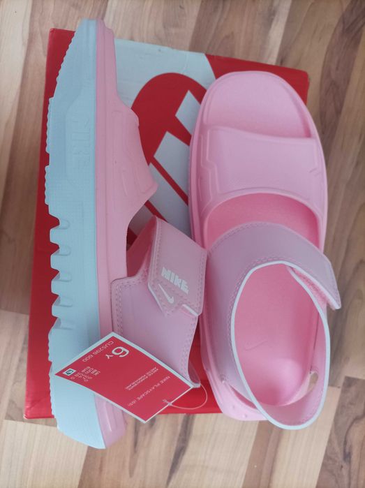 Les Tropeziennes/Nike/Clarks N39 сандали ест.кожа