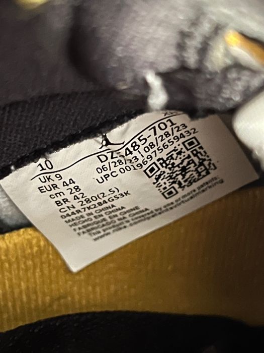 Jordan 1 High Retro OG "Yellow Ochre"