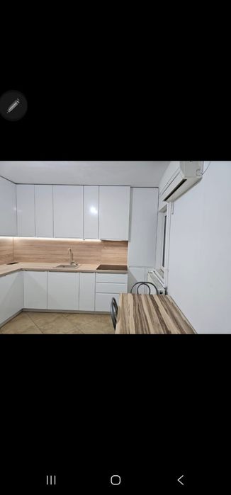 Proprietar, închiriez apartament cu doua camere, zona Modern
