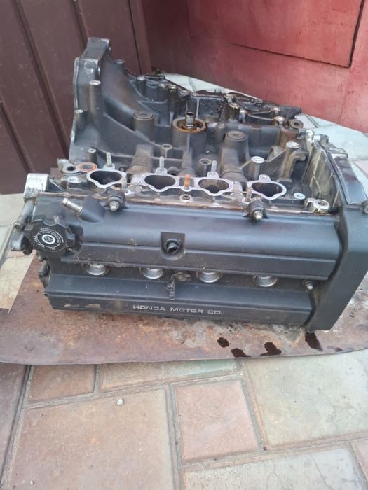Продам двигатель хонда црв b20b