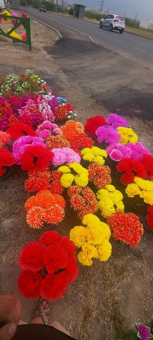 Продам искусственные цветы