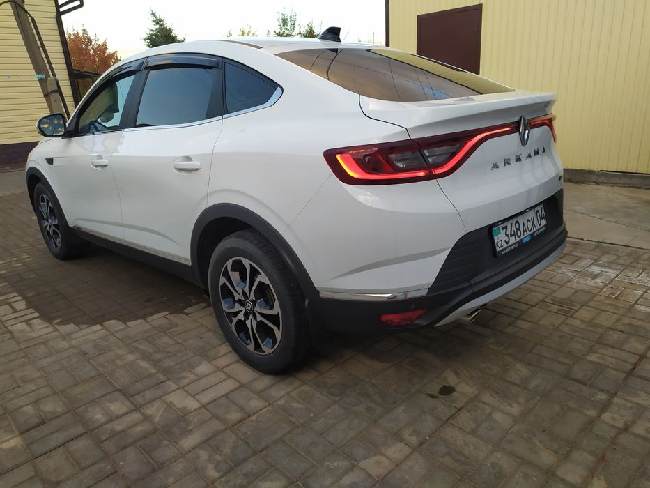 Машина Renault Arkana 1.3 2021