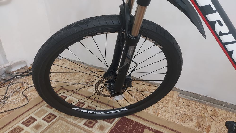 Trinx M1000 новый