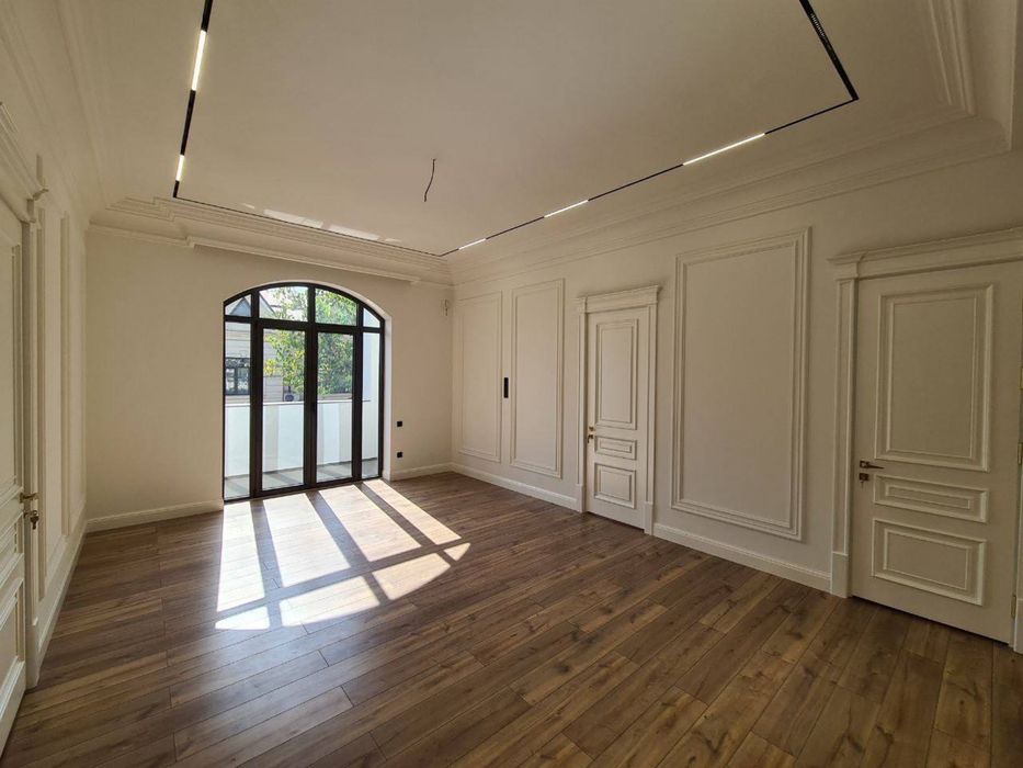 Евро дом Никитина   3 соток 7 комнат качественный ремонт