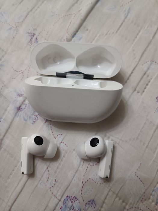 Наушники Free Bads Pro