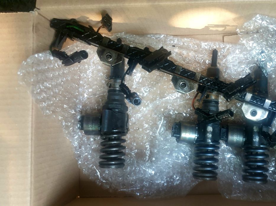 injectoare Bosch  pentru  vw bkd