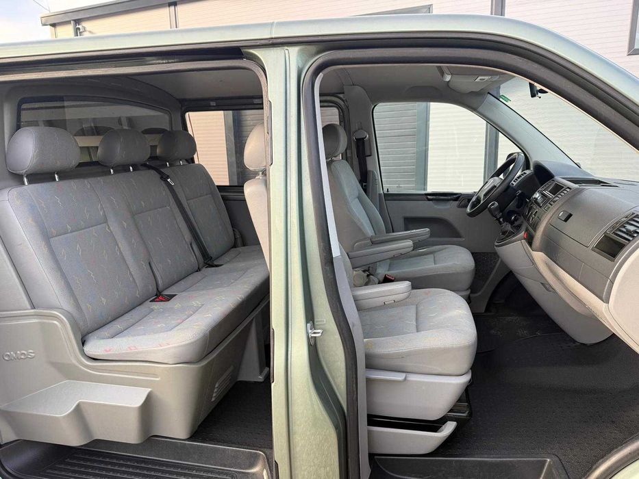 Vw transporter T5 mixt maxim de lung 1.9 TDI