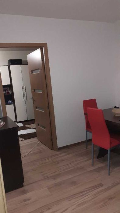 De inchiriat ,apartament decomandat  – 55 mp/ 2camere