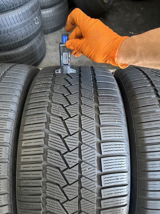 4 anvelope iarna 255/40/18 + 225/45/18 , Continental , RunFlat (* Bmw ) , 6.5 mm !