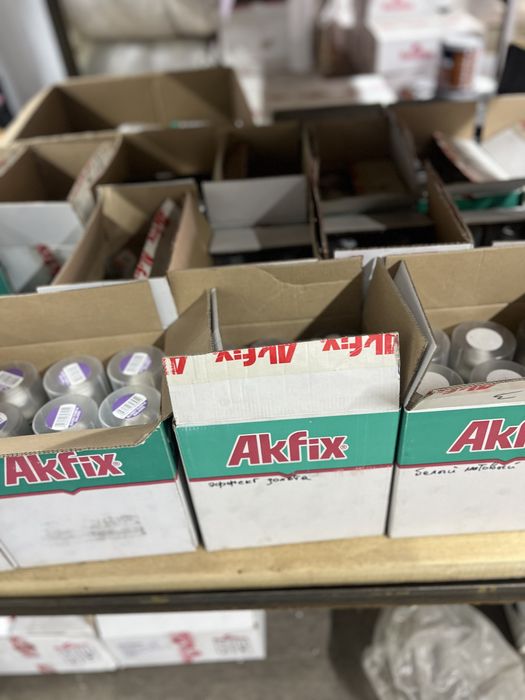 Аэрозольная краска в баллончиках