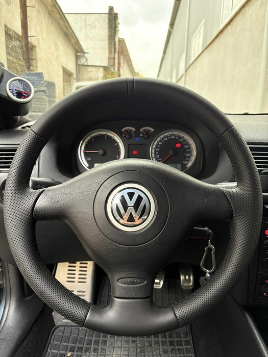 Волан волани Голф 4 Тапицирани