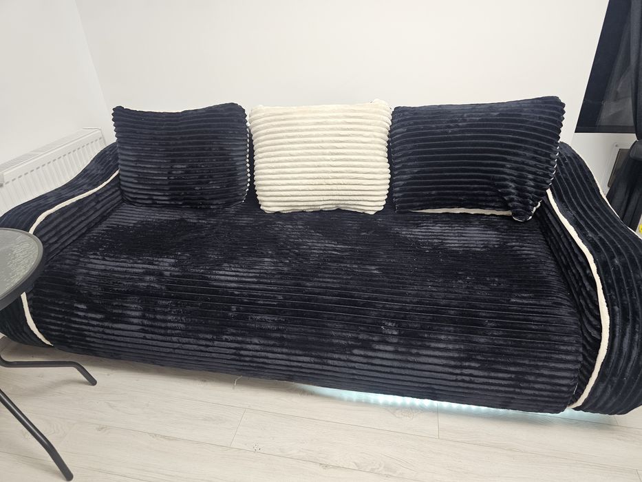 Canapea extensibila