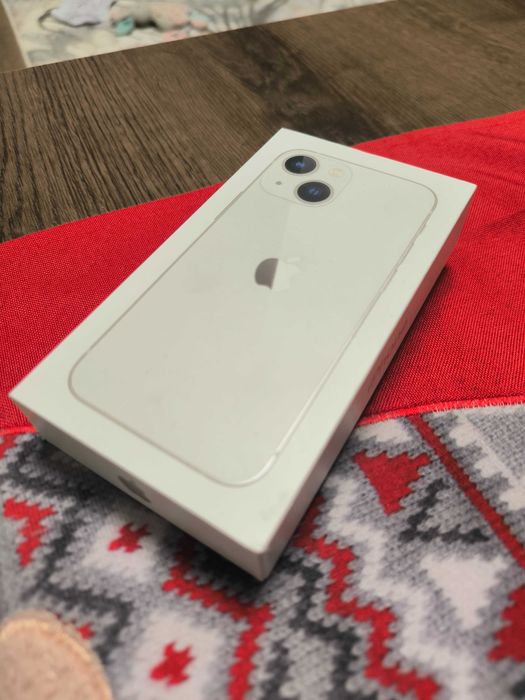 Apple iPhone 13 mini