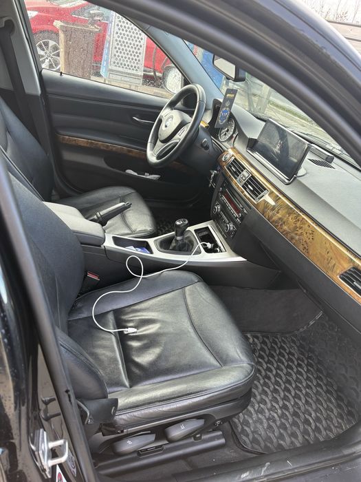 Vand bmw e 90 2011 facelift