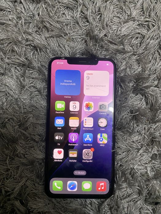 Vand iphone xs max ! Merge foarte bine