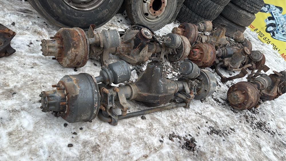 Автозапчасти Мерседес814