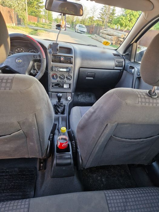 Vand opel astra g 1.6 benzina 2003 buna