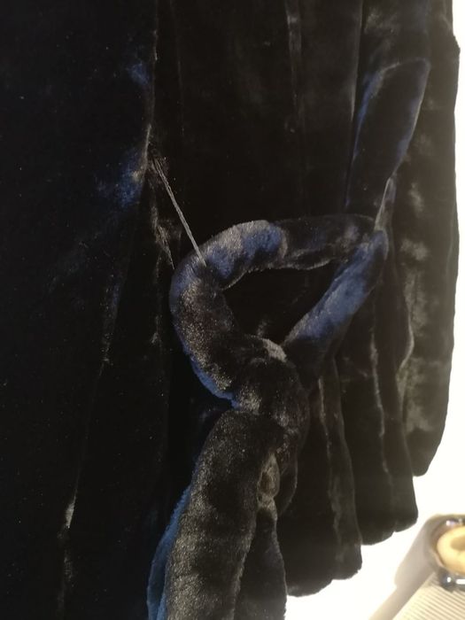 Haina BLANA marime M -  NOUA! DEOSEBITA!