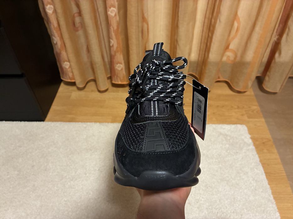 Versace Chain Reaction 39,41,42 negru