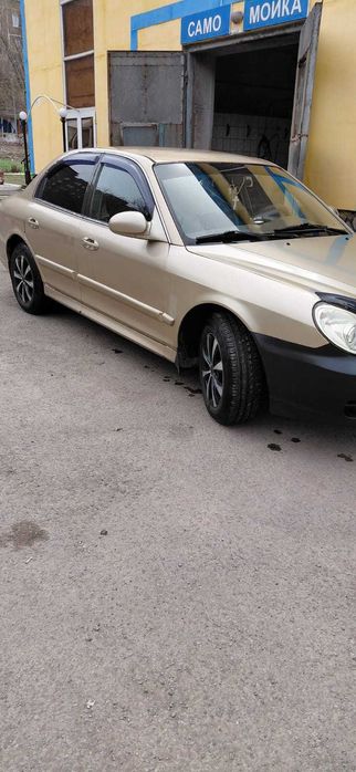 Hyundai Sonata 2003 г.