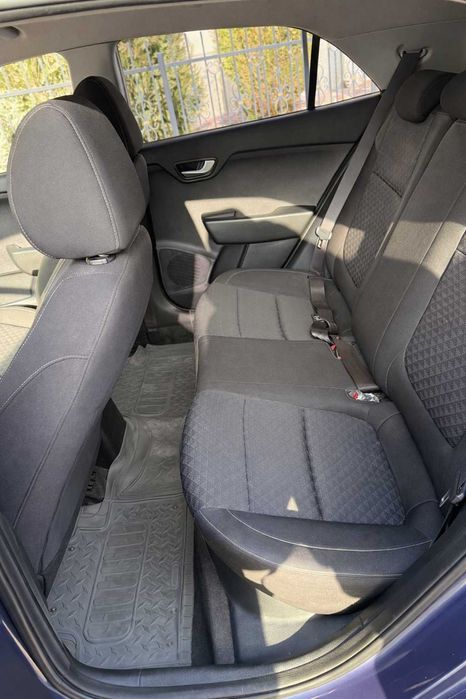 Продается Kia Rio 2018г (78,329 тыс пробег) Цвет Синий Дымчатый