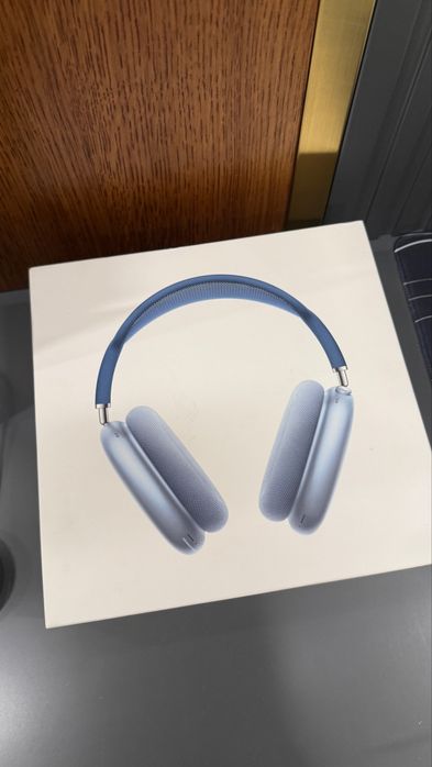 Apple airpods max gen 1