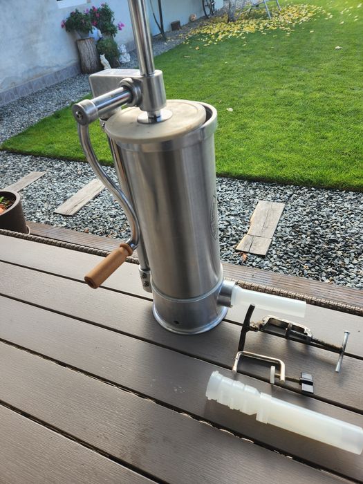 Cârnați inox Micul Fermier