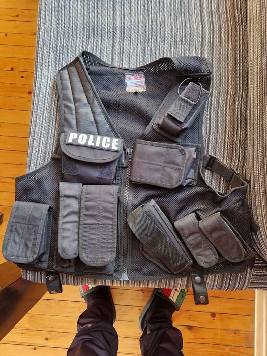 Тактически елек на марката KosRang