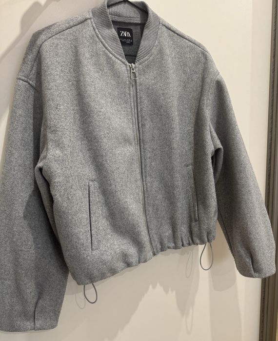 Дамско бомбър яке ZARA