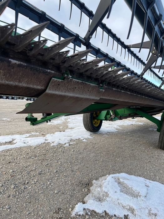 Жатка John Deere 936D