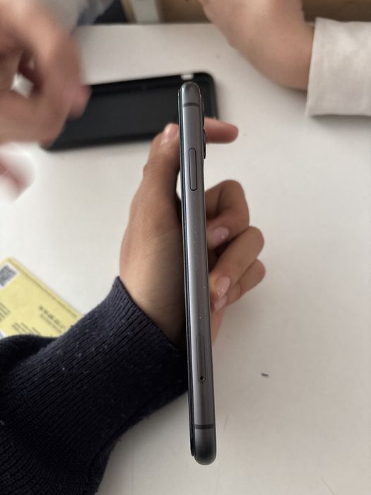 Iphone 11 128 gb идеал