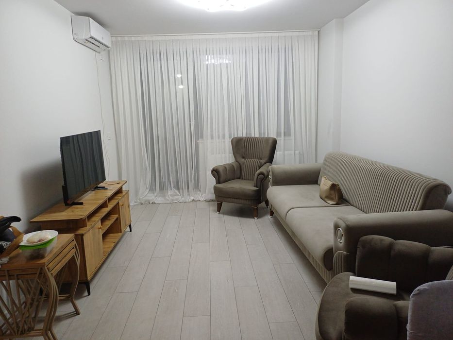 Apartament de inchiriat