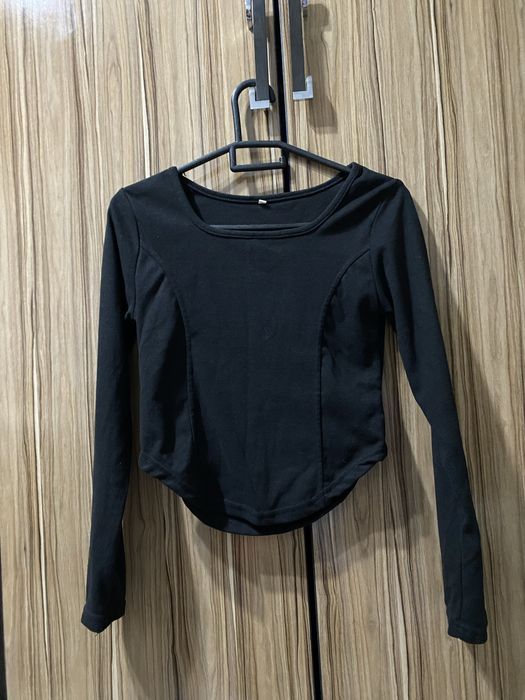 Брюки, кофты, юбка почти новые