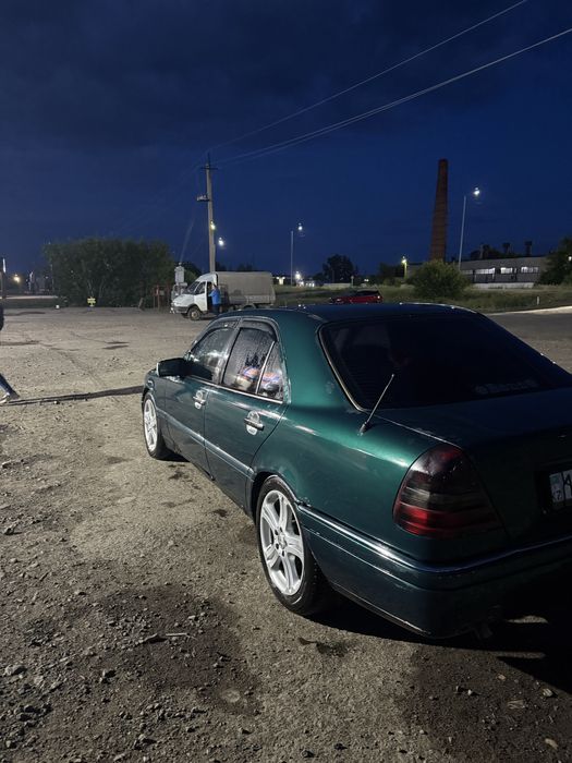 Продам мерседес С200