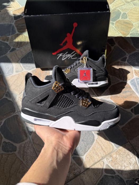 Jordan 4
